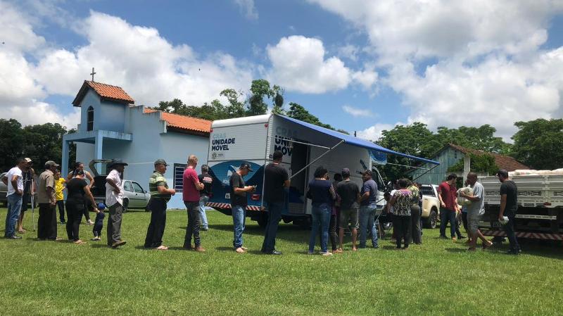 Prefeitura realiza entrega de cestas básicas em colônias quilombolas