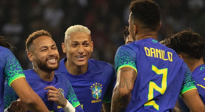 Copa do Catar: Neymar e Danilo estão fora do jogo contra a Suíça