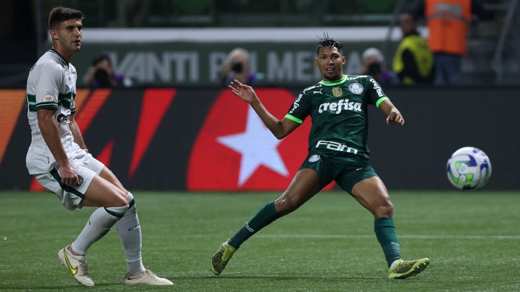 Palmeiras supera Coritiba no Allianz Parque após 3 empates seguidos